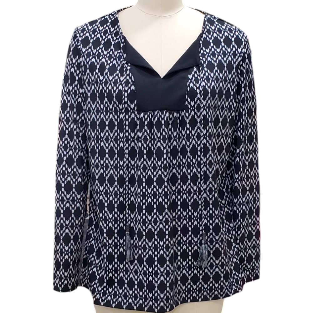 Susan Graver top women's sz medium black white geometric pattern tassel ties